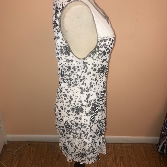 Cream/Black/Grey Multi Print/Fabric Mini Dress - Picture 5 of 8